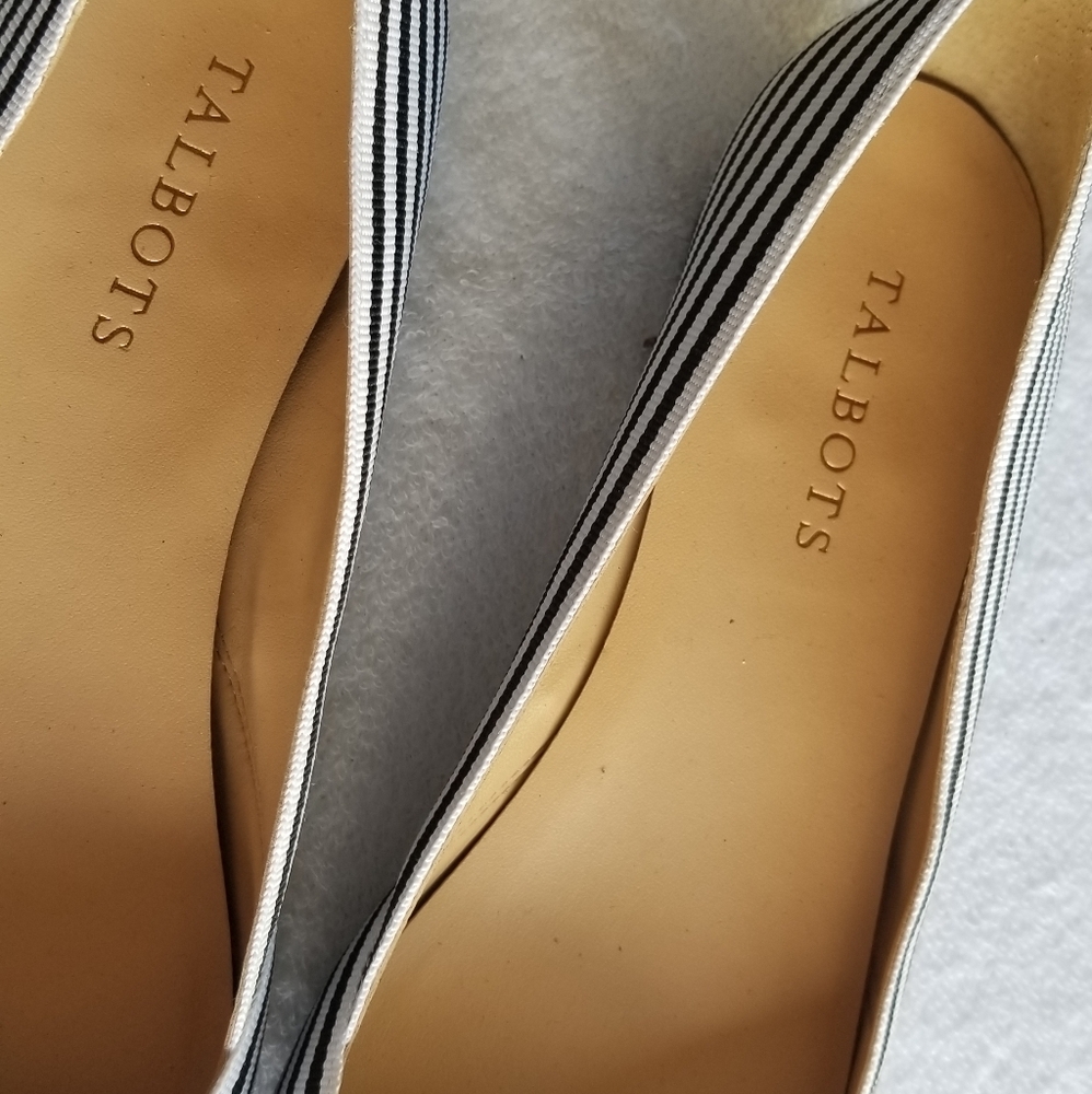 Black n white Stripe flats